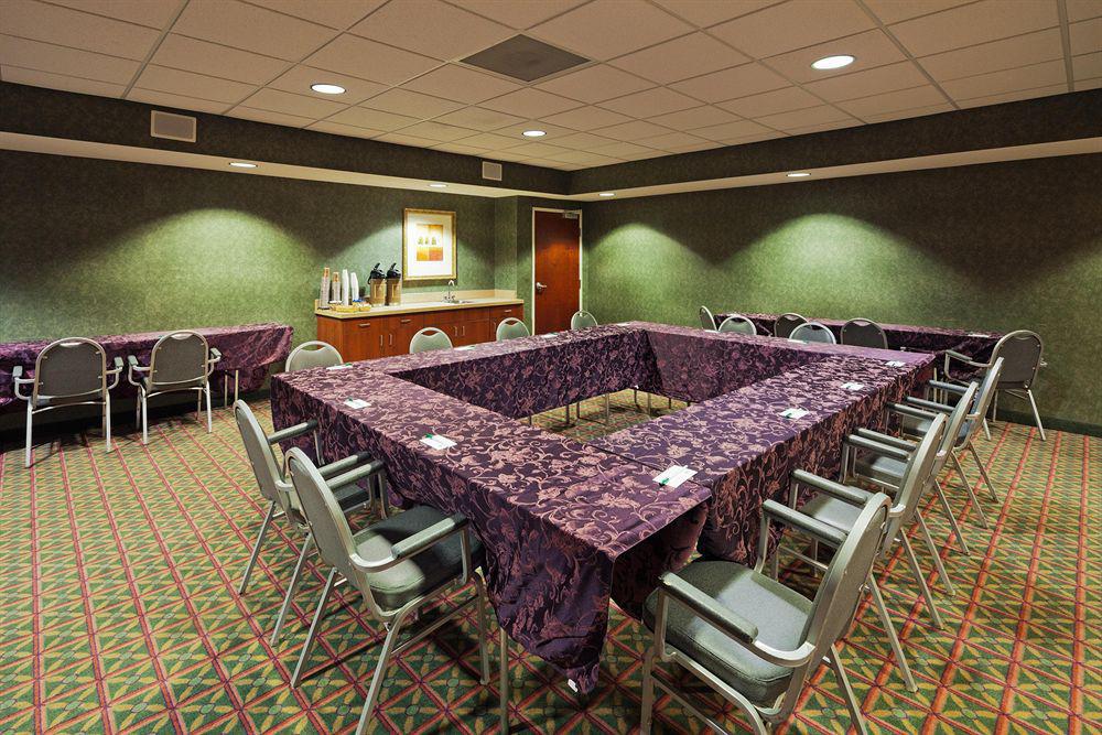 Country Inn & Suites By Radisson, Dayton South, Oh Miamisburg Business photo